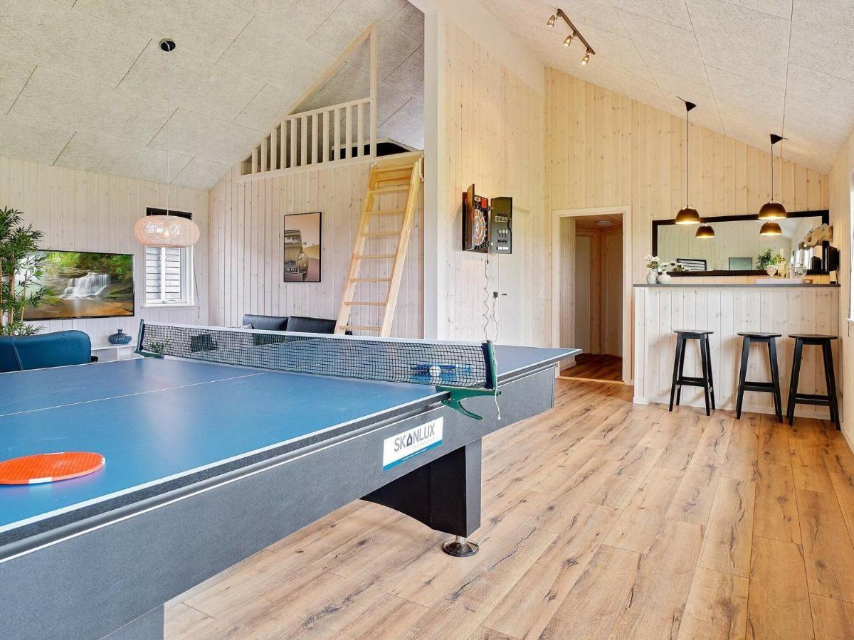18 Person Holiday Home In Bogense Esterno foto