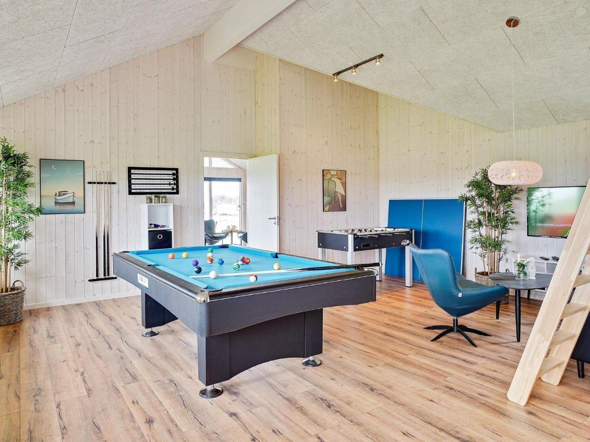 18 Person Holiday Home In Bogense Esterno foto
